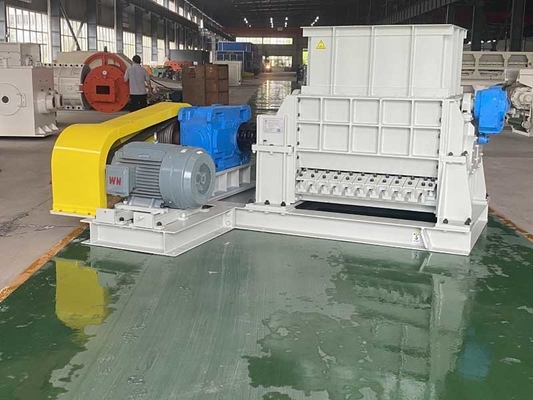 30 - 70m3 / H Double Toothed Roll Crusher AC Motor เครื่องจักรแปรรูปวัตถุดิบ