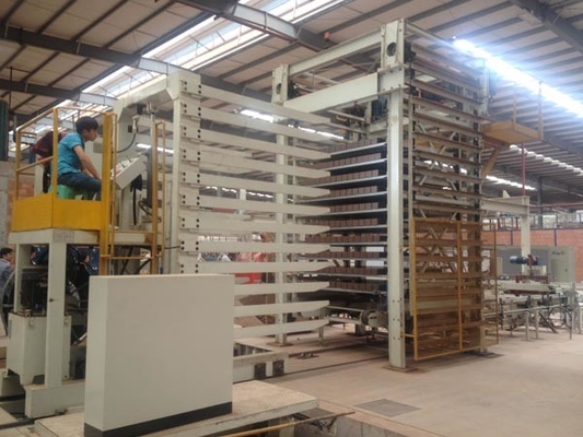 สายการผลิตเครื่องทำอิฐดินเหนียว 2.5 ~ 2.8MPa Extruding Pressure