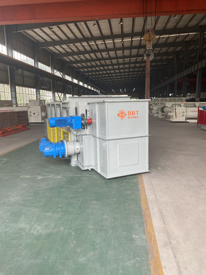 เครื่องป้อนแผ่นอัตโนมัติเครื่องทำอิฐซีเมนต์ 10 - 50m3 / h ความจุ