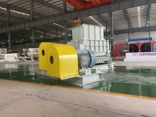 30 - 70m3 / H Double Toothed Roll Crusher AC Motor เครื่องจักรแปรรูปวัตถุดิบ
