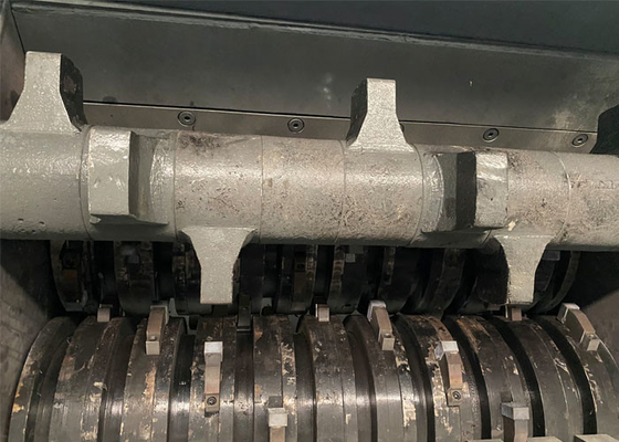 AC Motor Double Toothed Roll Crusher สำหรับการแปรรูปวัตถุดิบ