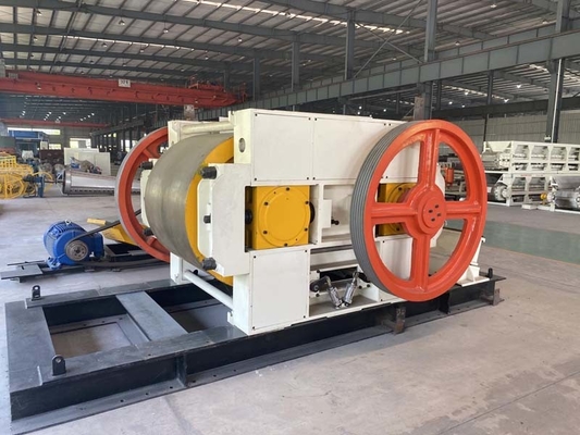 เครื่องลูกกลิ้งบดอิฐดินเหนียวประหยัดพลังงานกำลังการผลิต 35 - 80m³ / H
