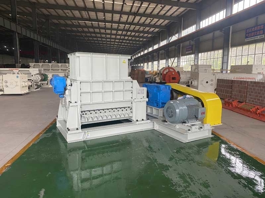 AC Motor Double Tooth Roller Crusher 30 - 45 m3 / H ความจุการประมวลผลวัตถุดิบ
