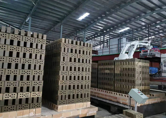 เตาเผาอุโมงค์อิฐดินเผากำลังการผลิตรายวัน 50,000 ถึง 100,000 ชิ้นพร้อมอุปกรณ์การทำงานของเตาเผาอิฐ