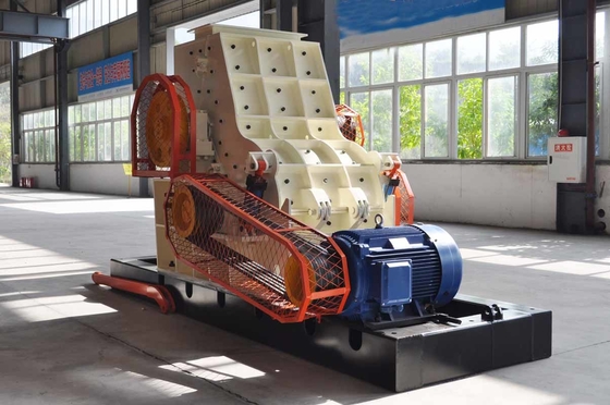 อุปกรณ์แปรรูปแร่ที่กำหนดเอง 220V / 380V Double Rotor Hammer Crusher