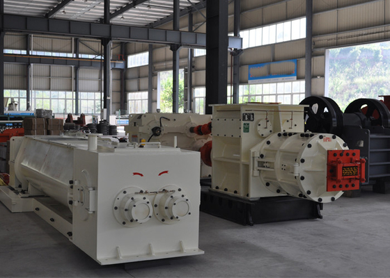 เครื่องทำอิฐบล็อกกลวงแข็งอัตโนมัติอย่างเต็มที่สูญญากาศ Extruding