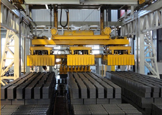 เครื่องวางซ้อนหุ่นยนต์ 9.5kVa สำหรับการทำอิฐดินเหนียวอัตโนมัติเต็มรูปแบบ