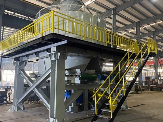 ความจุ 40 - 50 M3 / H เครื่องทำอิฐอัตโนมัติ เครื่องขึ้นรูปอิฐแดง
