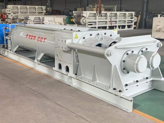 เครื่องทำอิฐแดงอัตโนมัติ 30 - 40m³ / H ความจุเครื่องผสมพายแนวนอน
