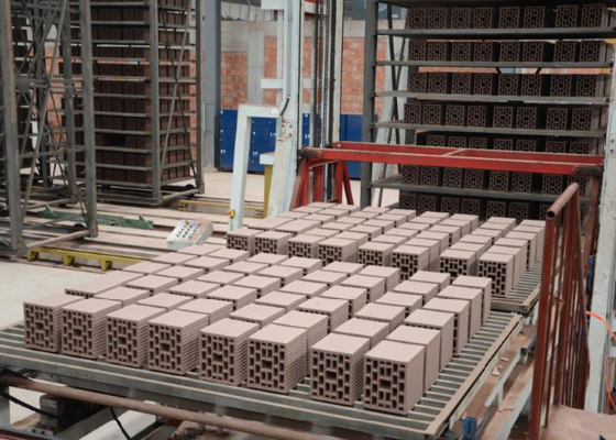 เครื่องเป่าอิฐดินเผาอัตโนมัติ 290KW ระบบห้องอบแห้งบล็อกดิน