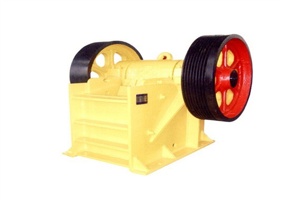 30kw Roller Mobile Jaw Rock Crusher สำหรับการทำอิฐดินเผา