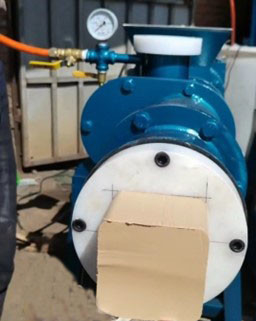 เครื่องปั้นดินเผา Pug Mill Machine เครื่องผสม Extruder อิฐดินเหนียวขนาดเล็ก