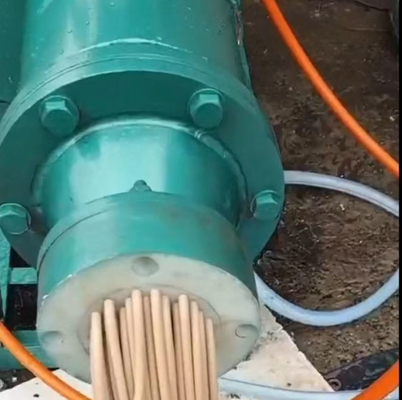 เครื่องปั้นดินเผา Pug Mill Machine เครื่องผสม Extruder อิฐดินเหนียวขนาดเล็ก