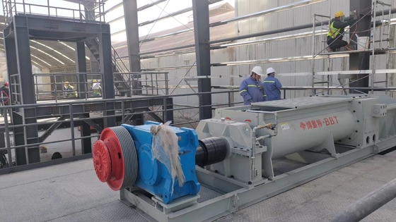 10-60m3/hr ความจุ เครื่องผสมกระบอกสองแกนสําหรับโรงงานทําอิฐอัตโนมัติ