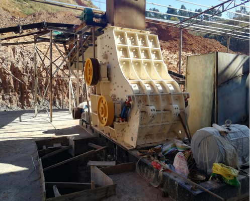 การประหยัดพลังงาน อัตโนมัติ 90-120 t / h เครื่องบดหมัดสองหมุนสําหรับความต้องการบด